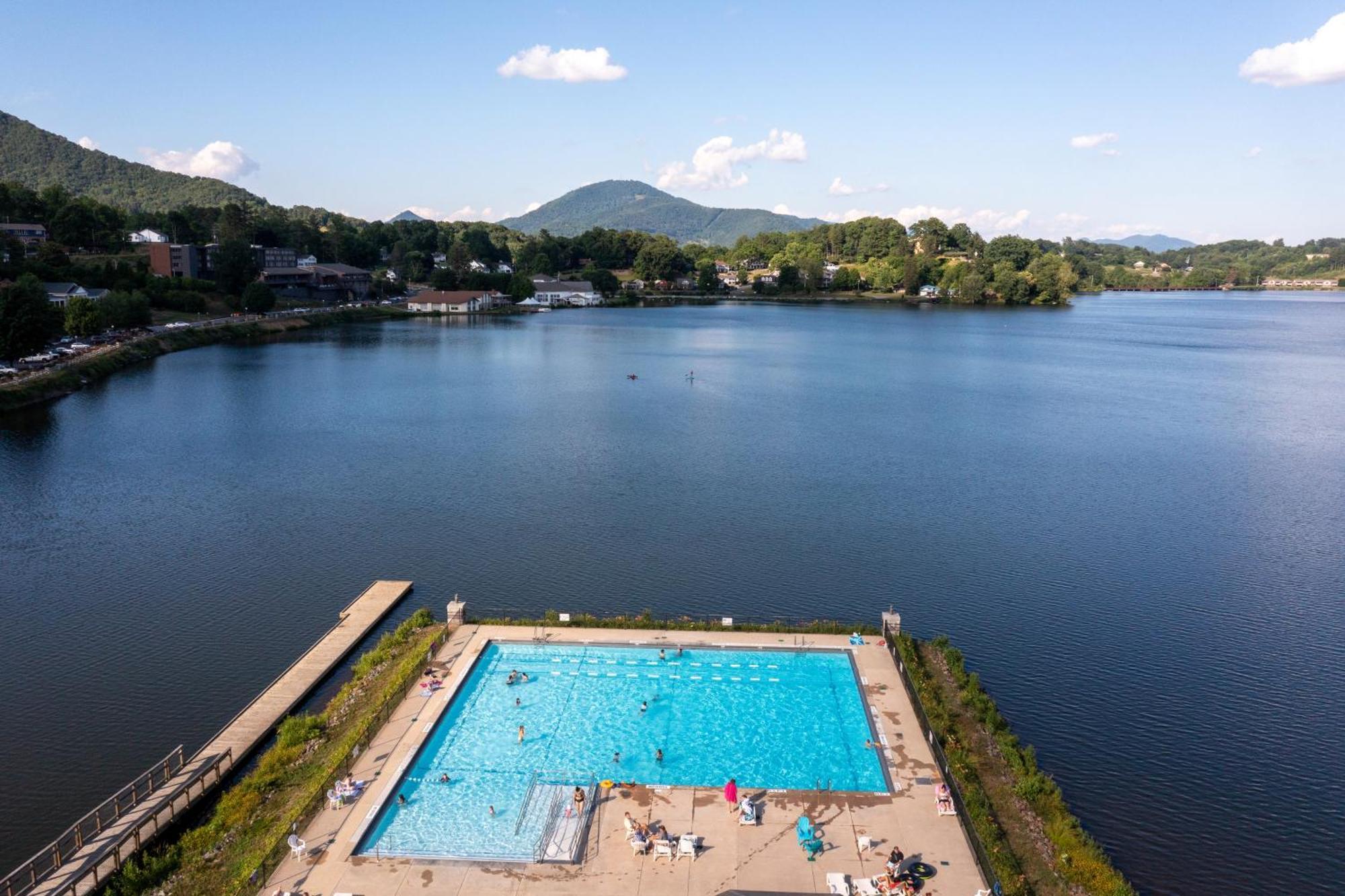 Ferienwohnung Campground Apts Lake Junaluska Zimmer foto