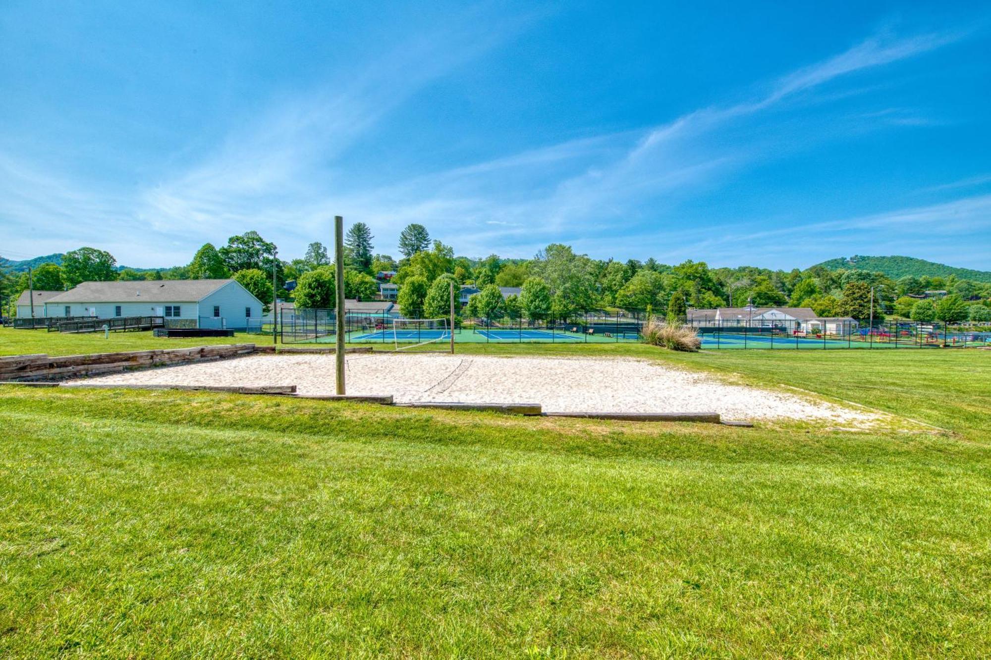 Ferienwohnung Campground Apts Lake Junaluska Zimmer foto