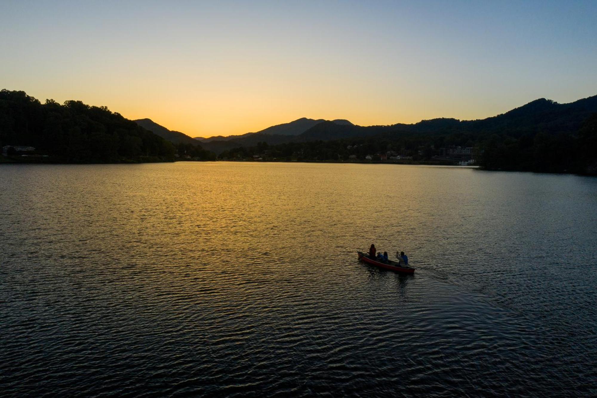 Ferienwohnung Campground Apts Lake Junaluska Zimmer foto